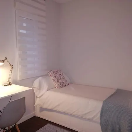 Kaixo-san Mames-bilbao Intermodal Apartman